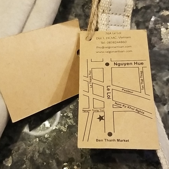 Vietnamese handmade padded computer bag - Picture 6 of 6